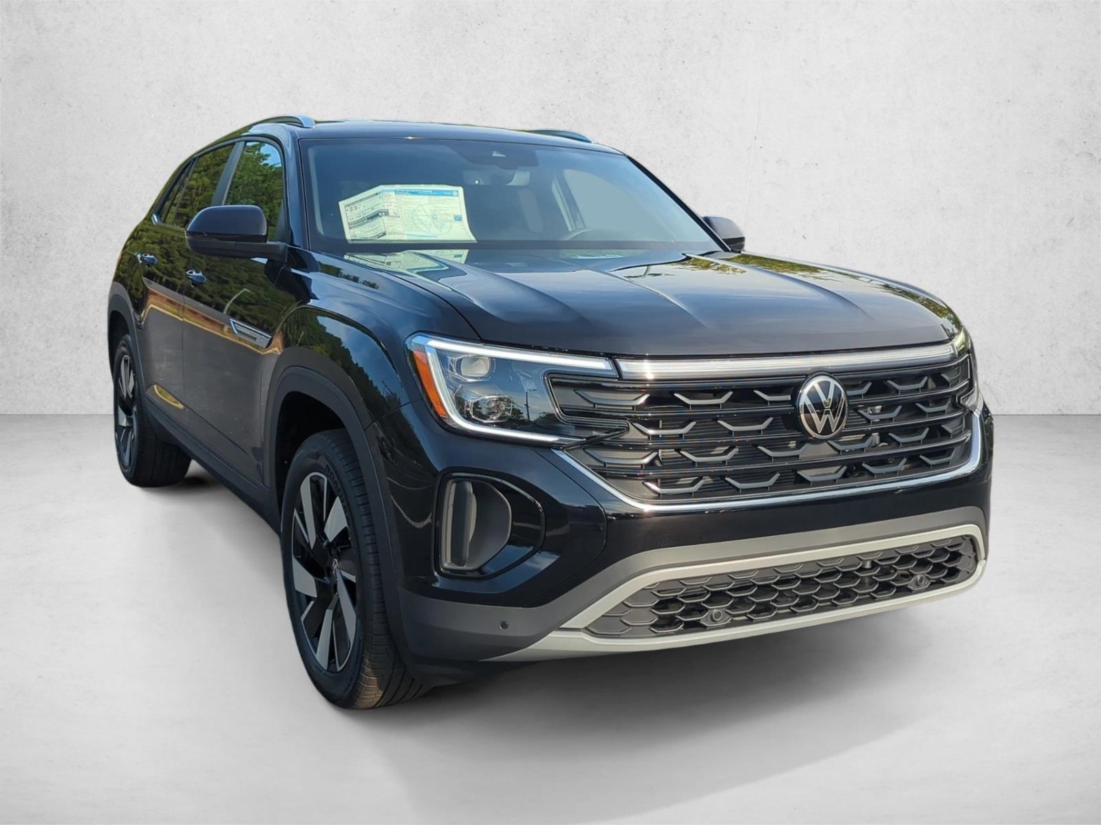 New 2026 Volkswagen Atlas Cross Sport SE w/Technology SUV