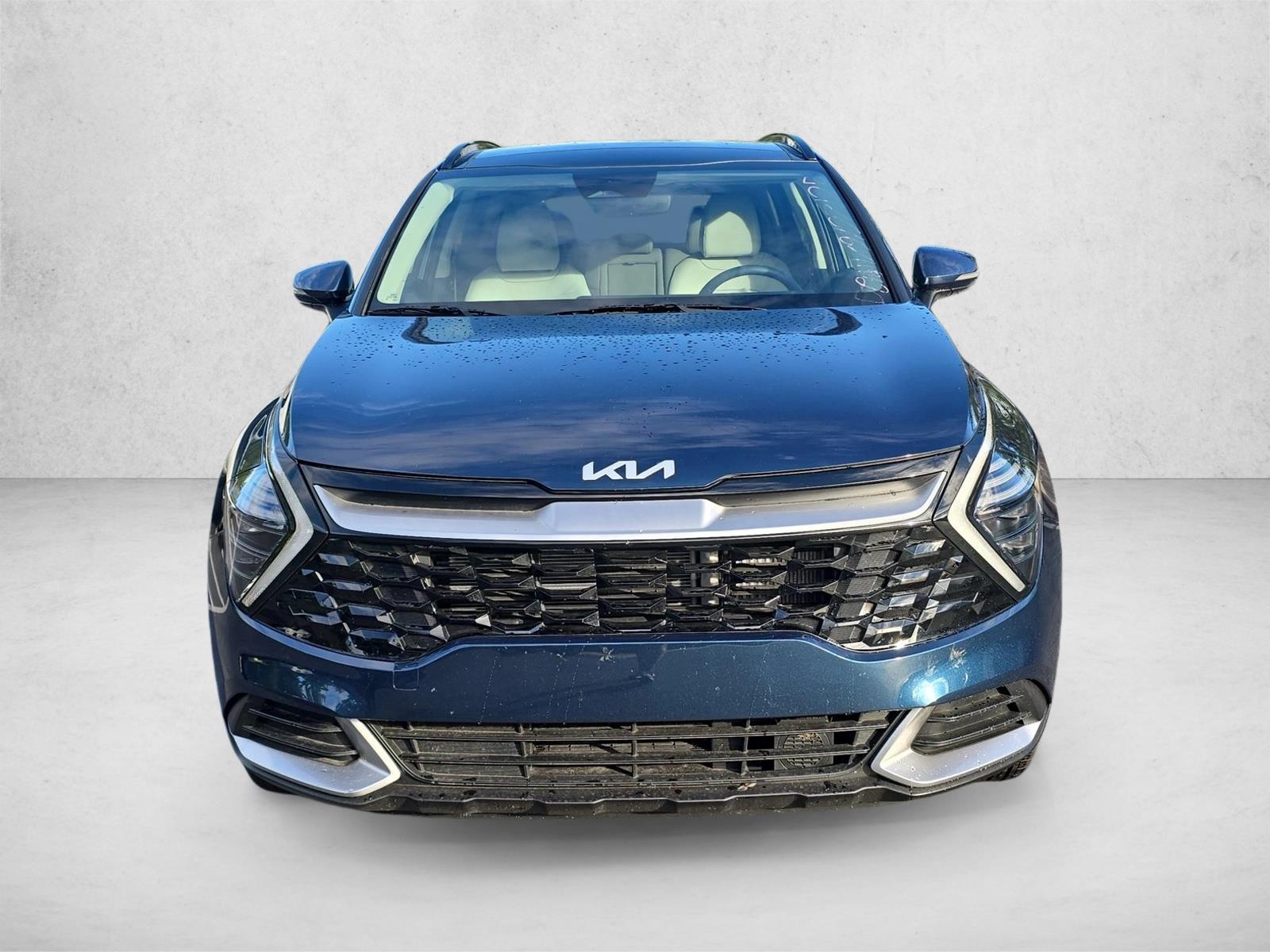 2025 Kia Sportage Hybrid EX photo 2