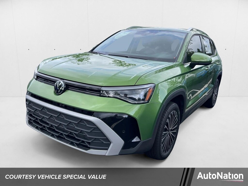 New 2025 Volkswagen Taos 1.5T SE SUV