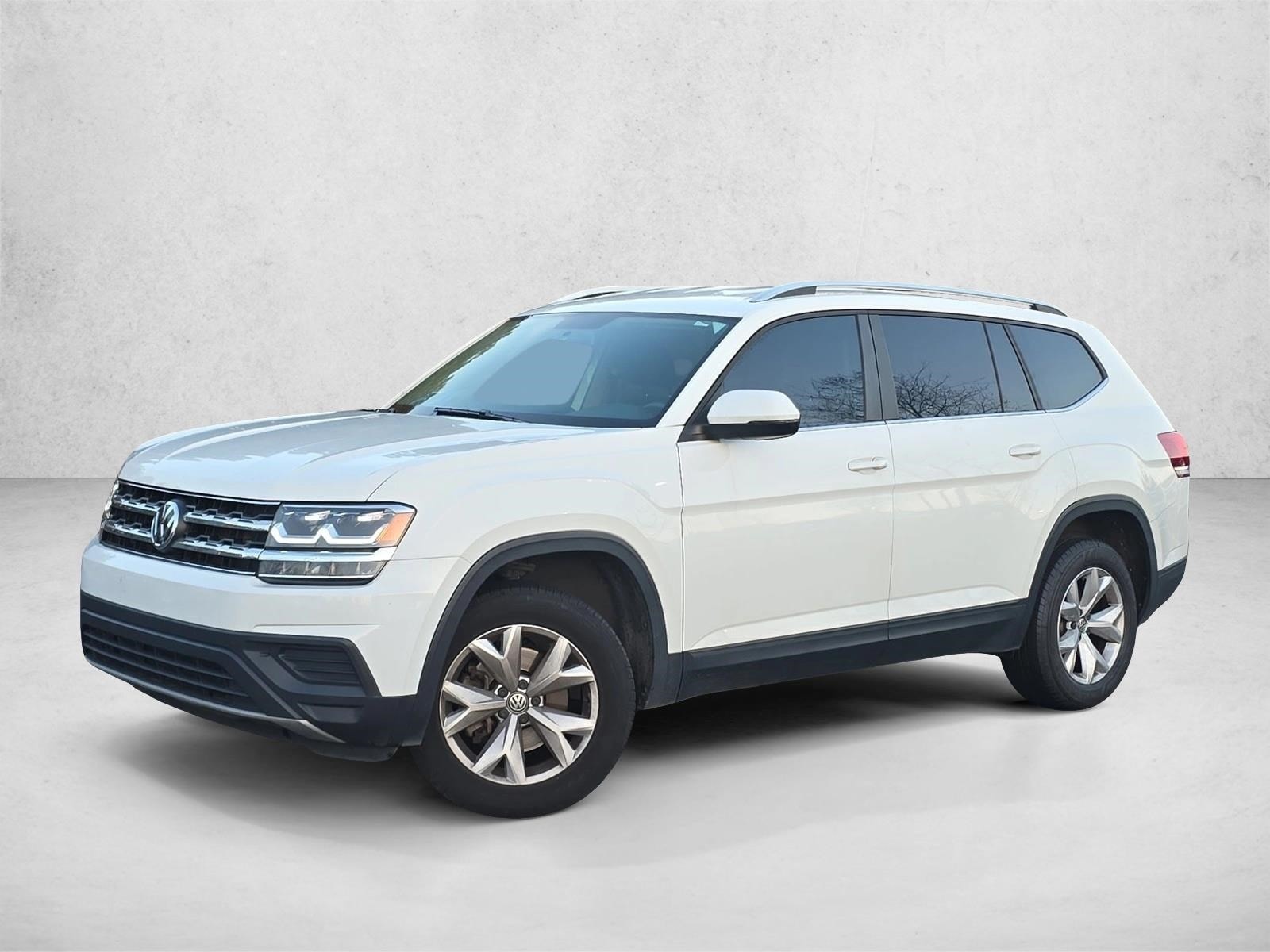 2018 Volkswagen Atlas S's photo