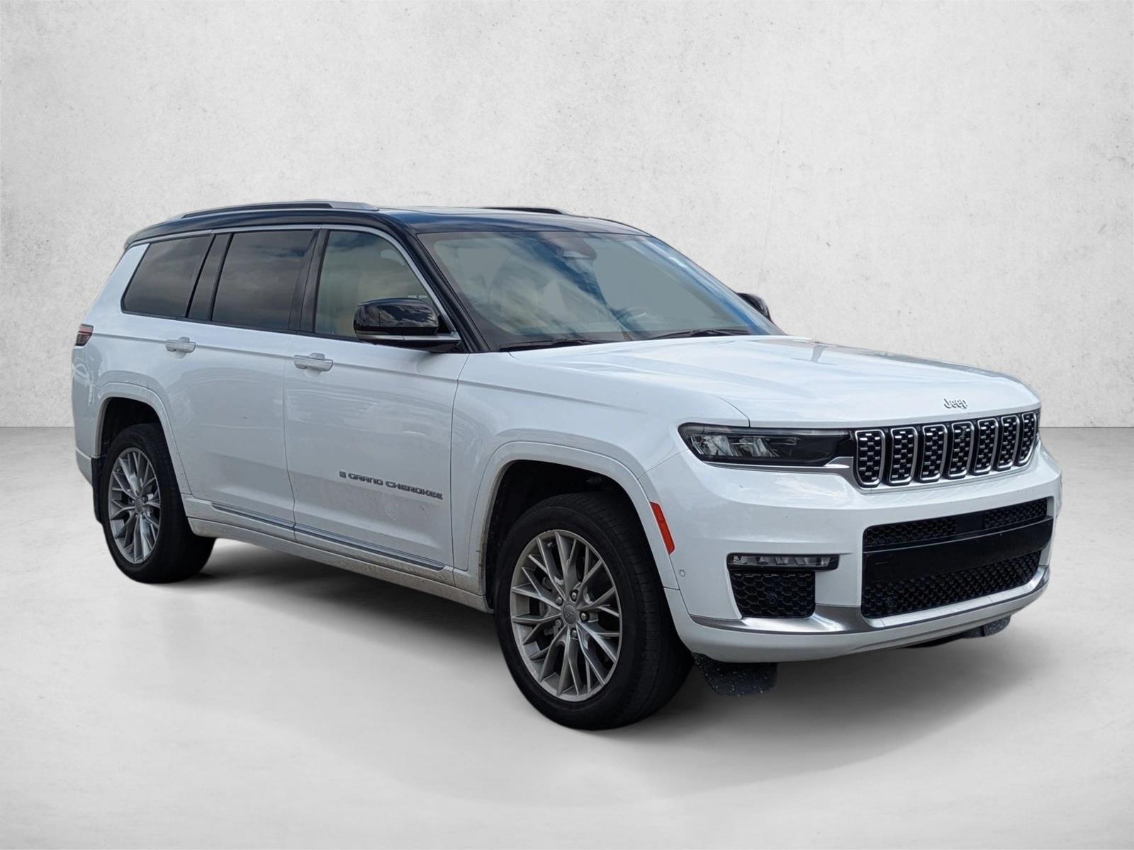 2023 Jeep Grand Cherokee L Summit photo 3