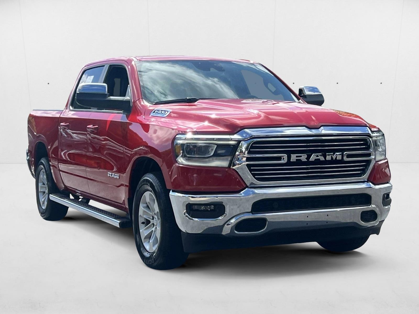 2023 Ram 1500 Laramie photo 3