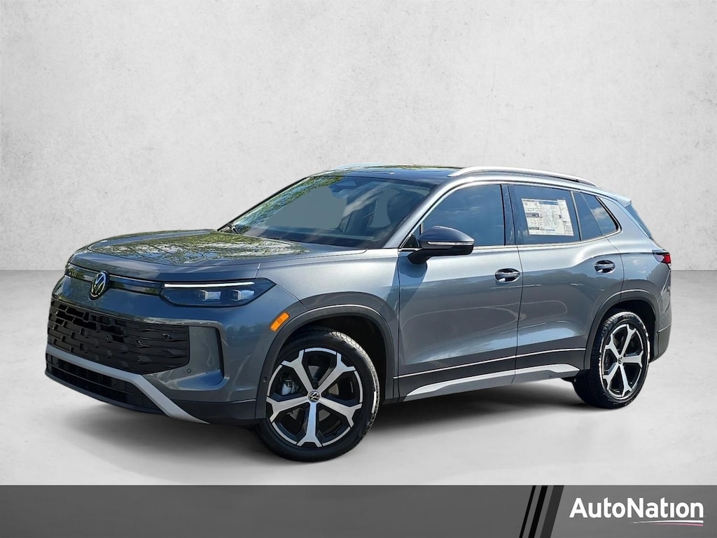 New 2026 Volkswagen Tiguan 2.0T SE SUV