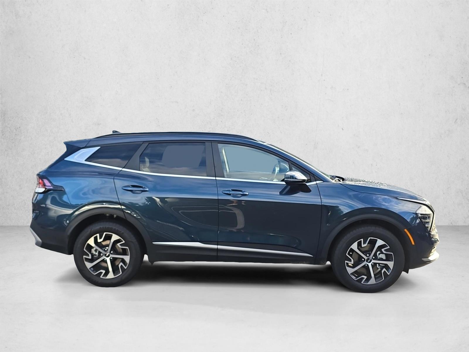 2025 Kia Sportage Hybrid EX photo 4