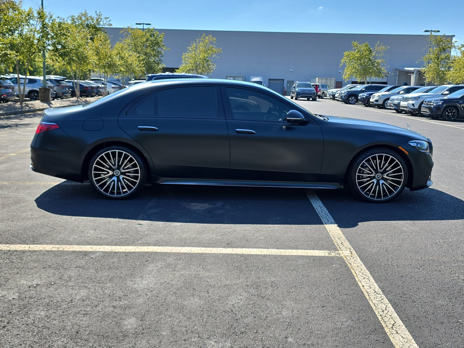 2023 Mercedes Benz S 500 4MATIC photo 3