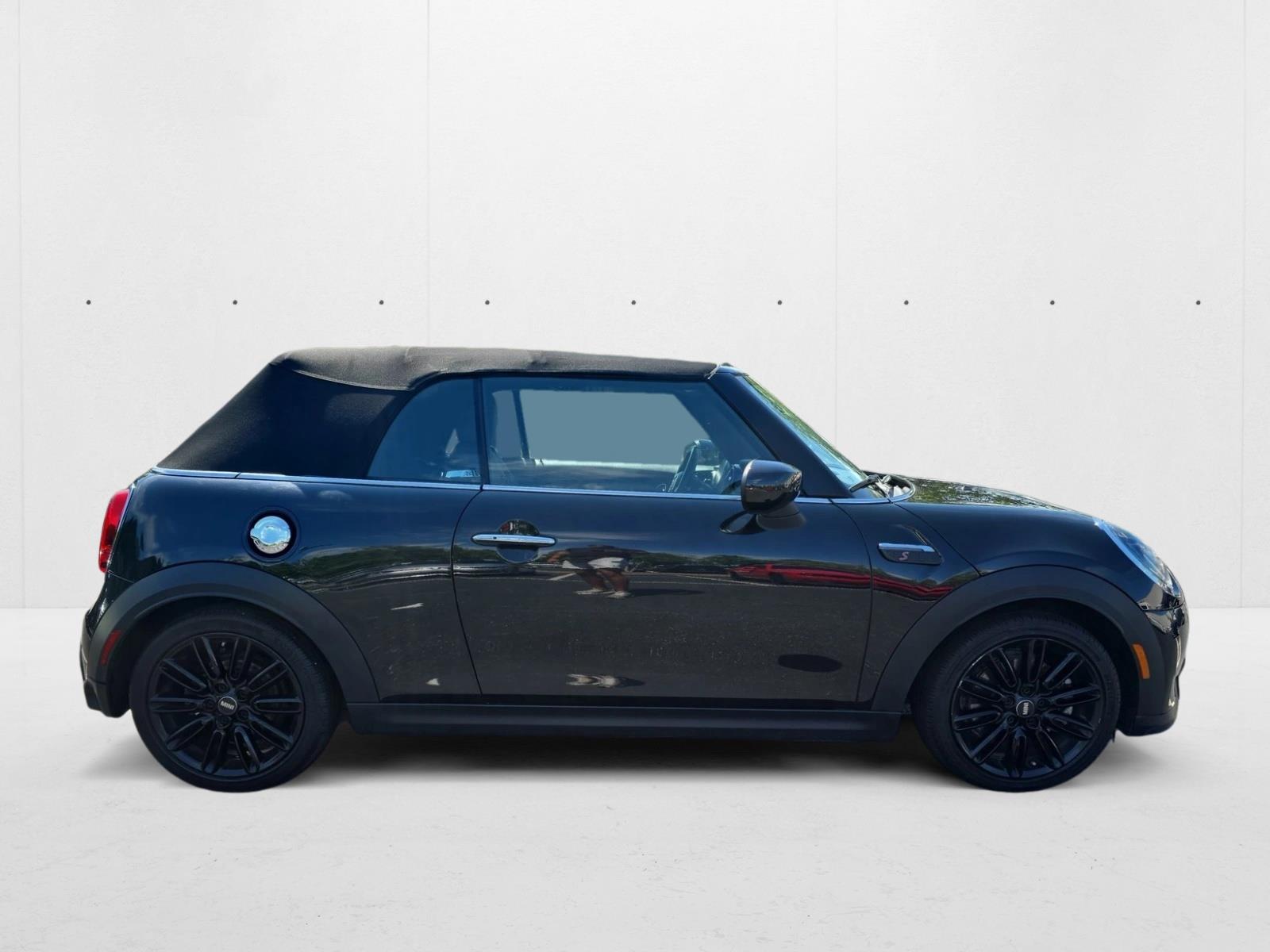 2024 Mini Cooper Convertible S photo 4