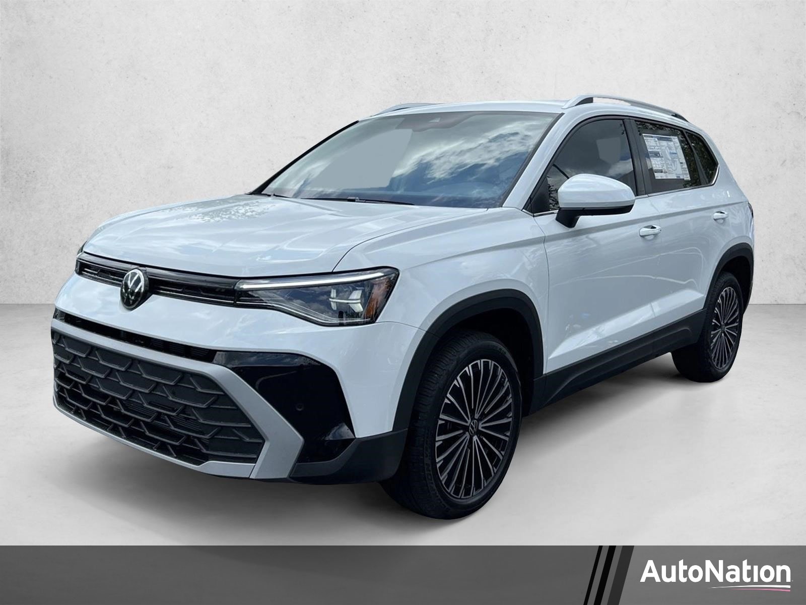 2025 Volkswagen Taos SE SUV