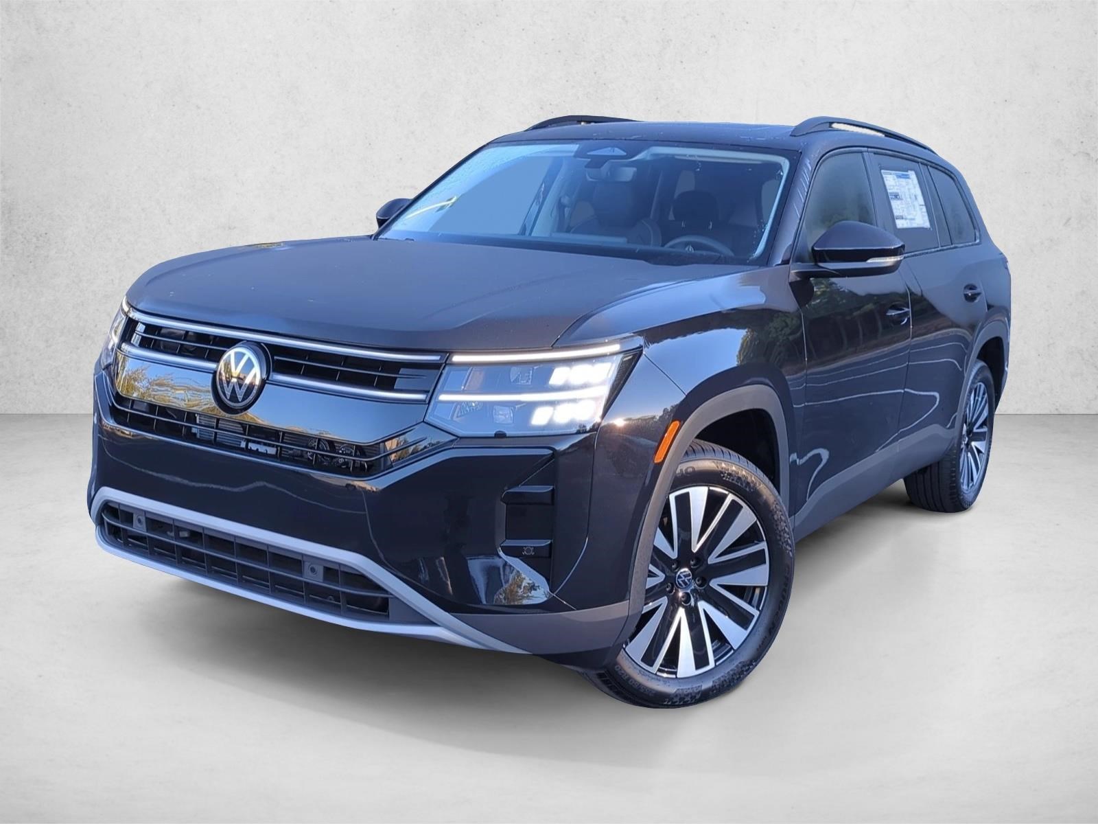 2027 Volkswagen Atlas SE w/Technology SUV