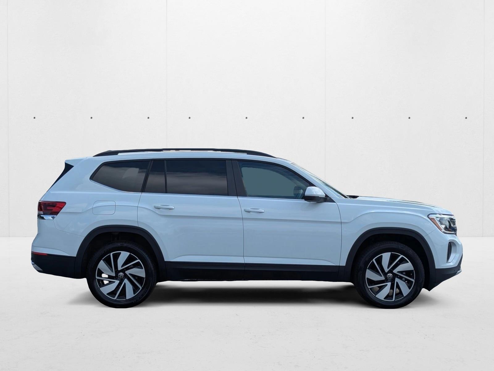 2024 Volkswagen Atlas SE Technology photo 4
