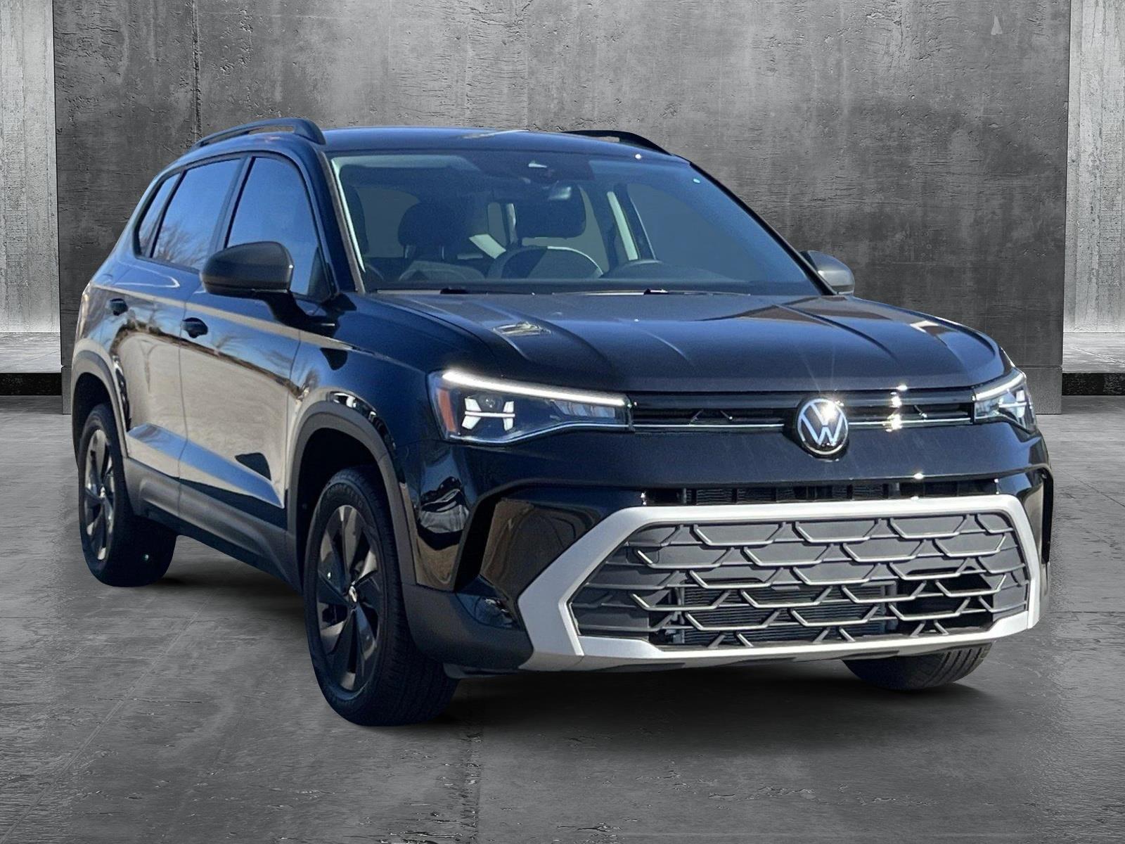2025 Volkswagen Taos S photo 3