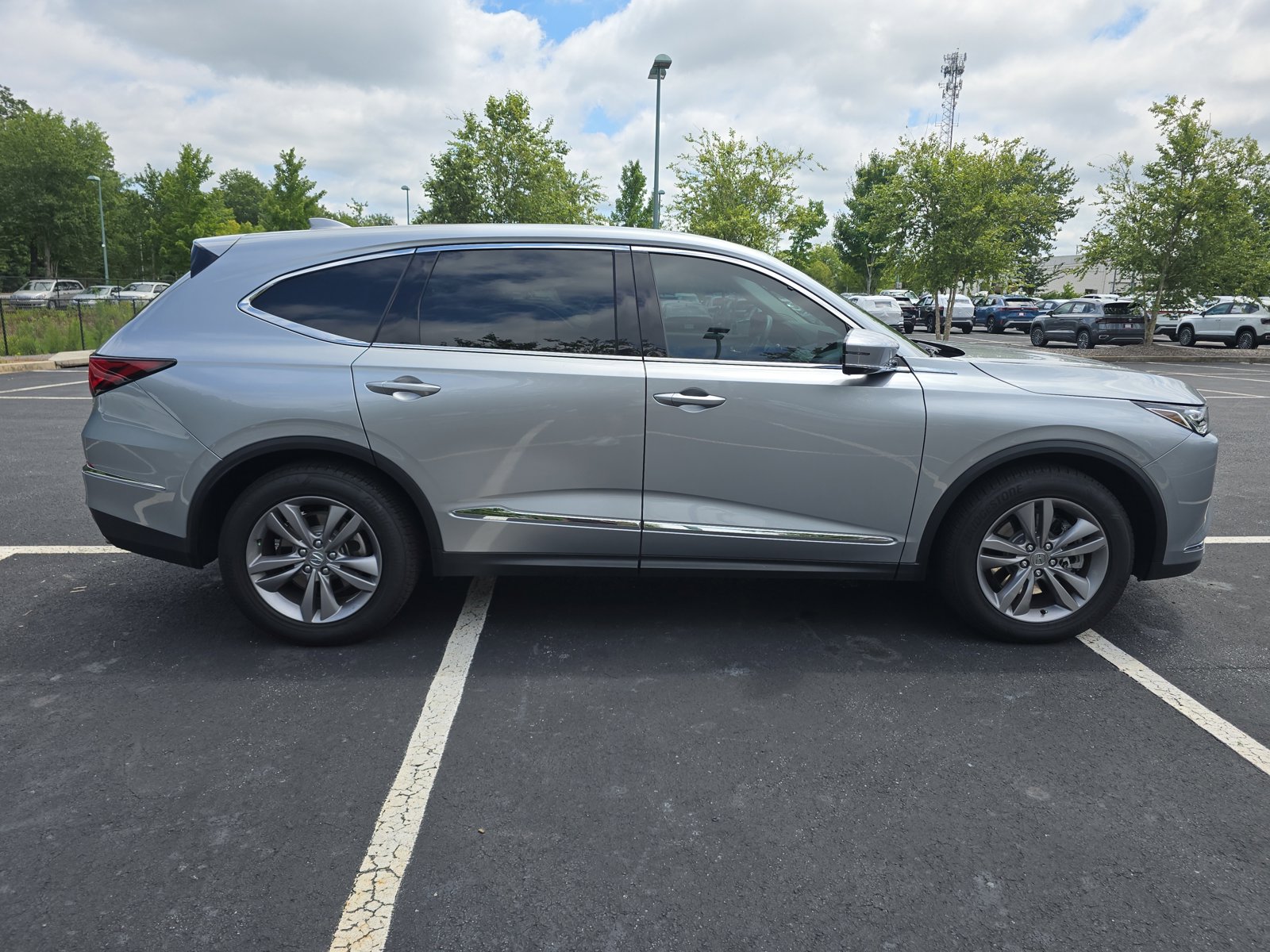 2024 Acura MDX photo 4