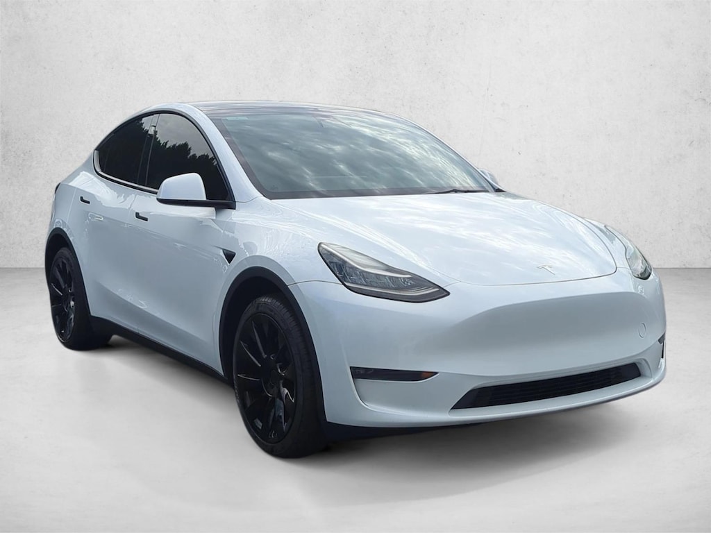 Used 2023 Tesla Model Y Long Range SUV