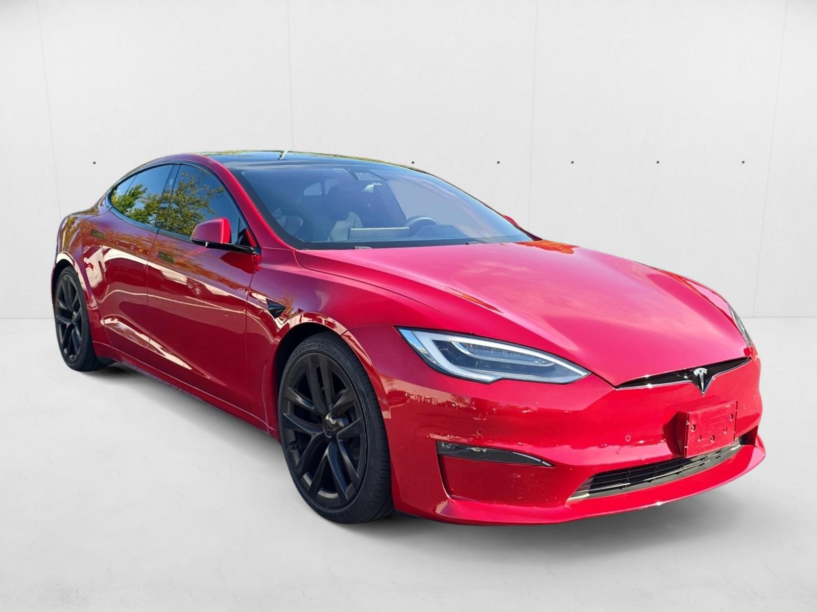 2021 Tesla Model S Plaid photo 3
