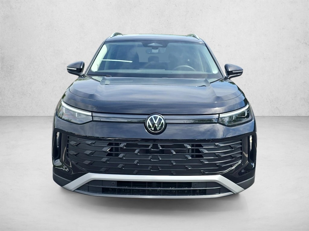 New 2026 Volkswagen Tiguan SE SUV