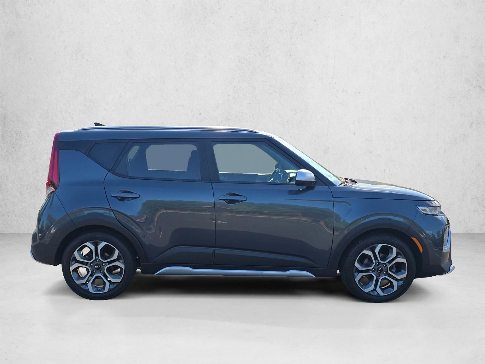 2021 Kia Soul X-Line photo 3