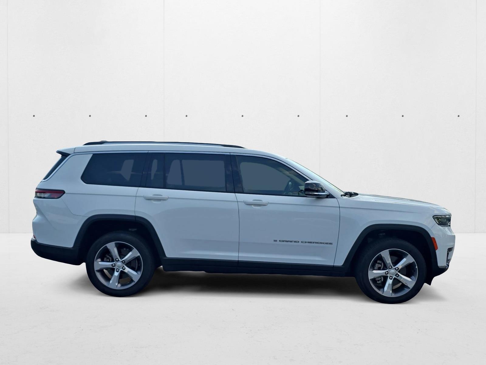 2021 Jeep Grand Cherokee Limited photo 3
