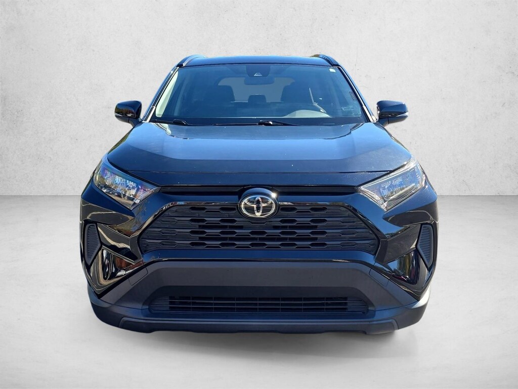 Used 2020 Toyota RAV4 LE SUV