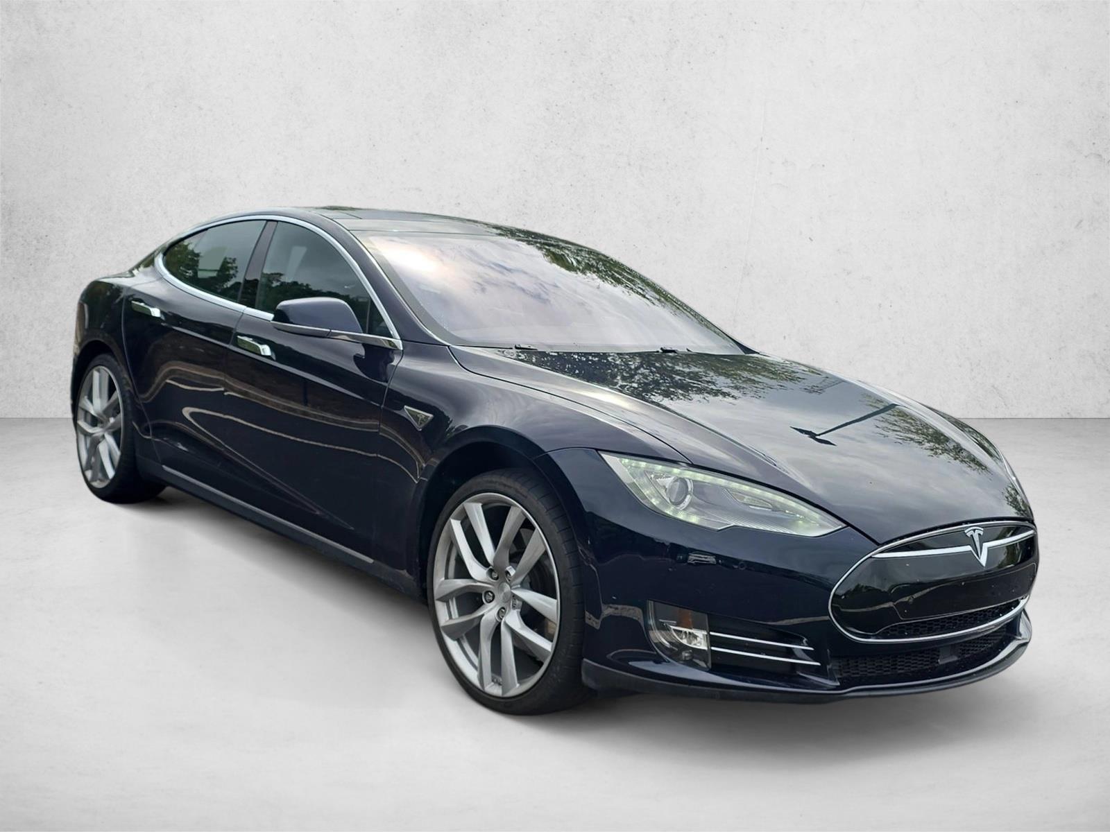 2015 Tesla Model S 85D photo 3