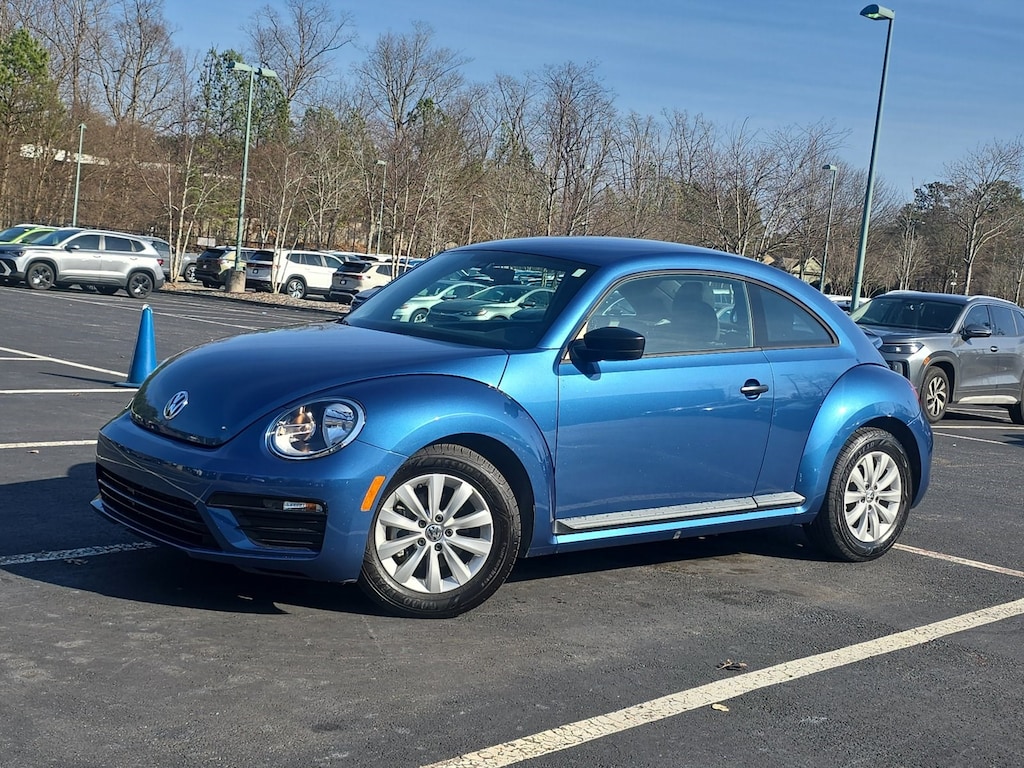 Used 2017 Volkswagen Beetle 1.8T S Hatchback