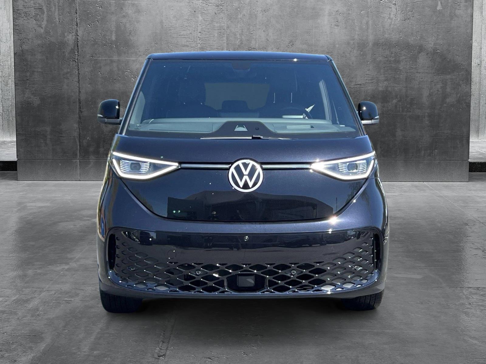 2025 Volkswagen ID. Buzz Pro Plus photo 2