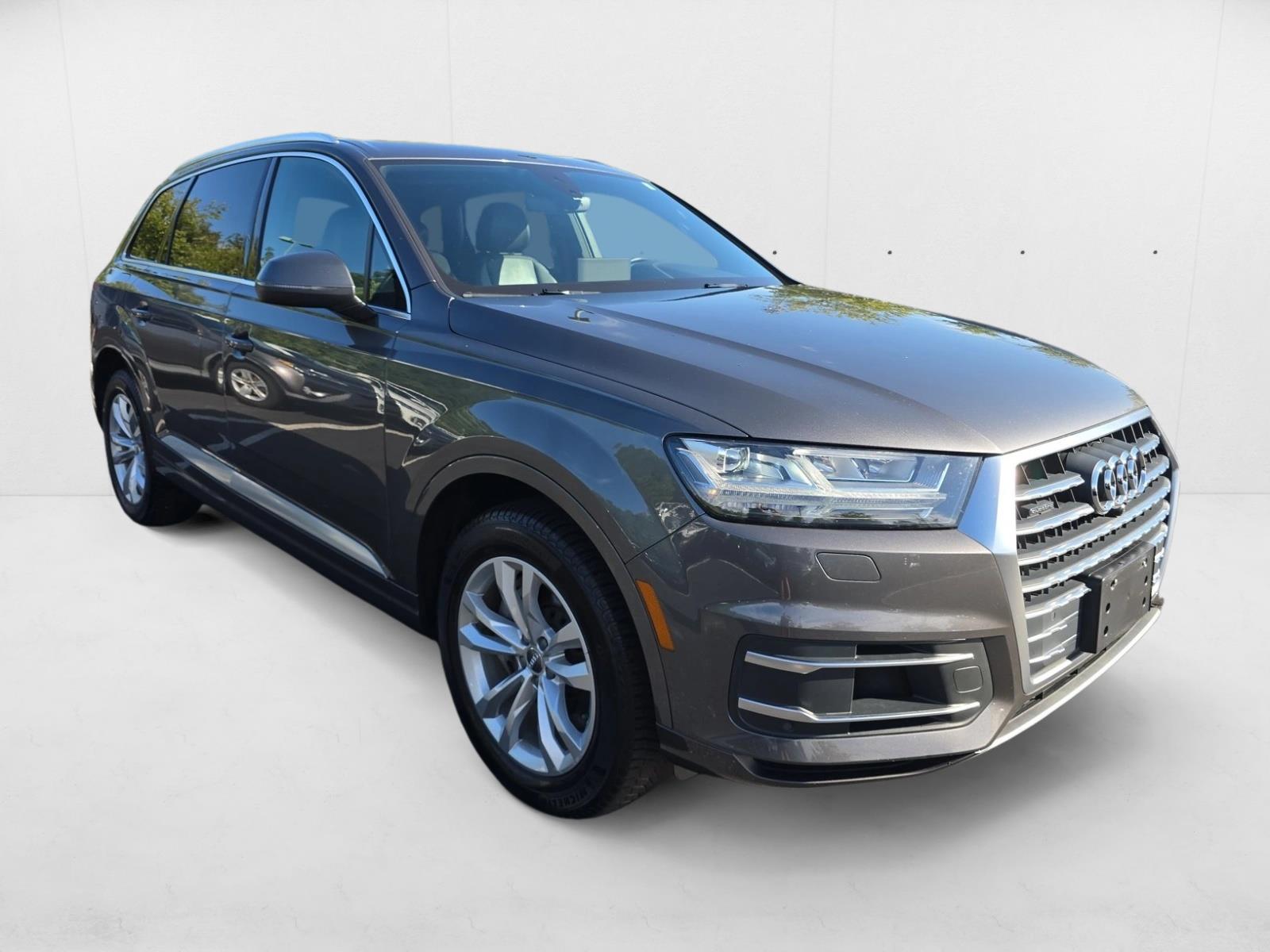 2019 Audi Q7 Premium Plus photo 3