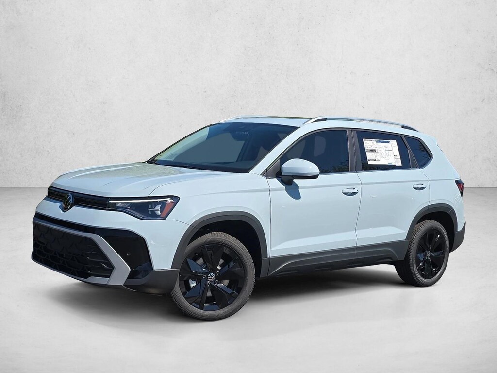 New 2026 Volkswagen Taos 1.5T SE SUV