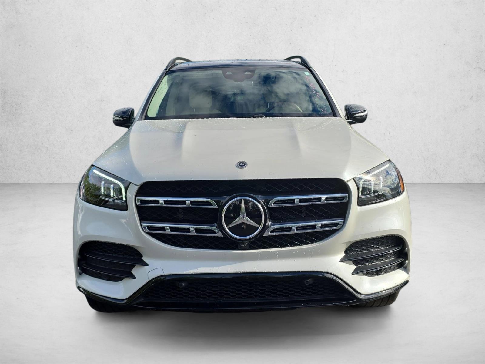2023 Mercedes Benz GLS 450 4MATIC photo 2