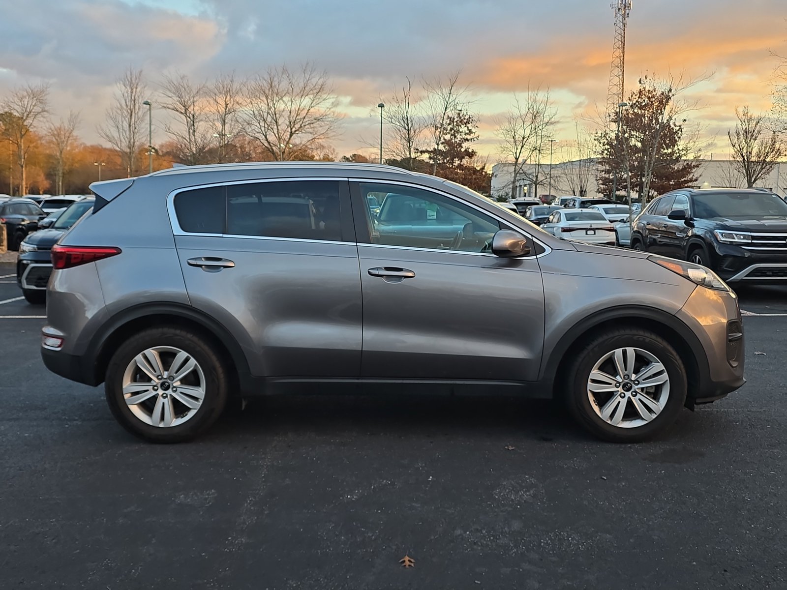 2017 Kia Sportage LX photo 3