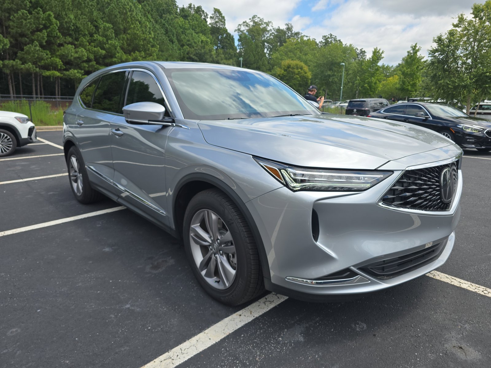 2024 Acura MDX photo 3