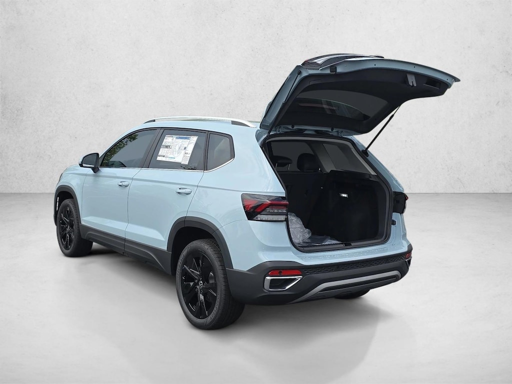 New 2026 Volkswagen Taos 1.5T SE SUV