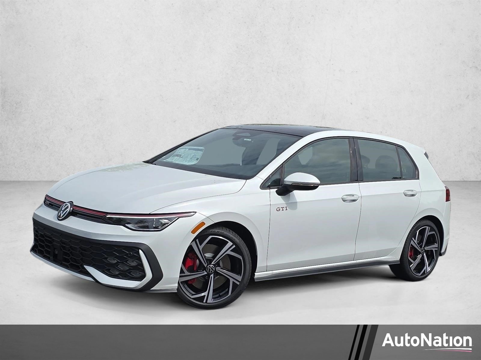 2026 Volkswagen Golf GTI 2.0T SE 4-door DSG's photo