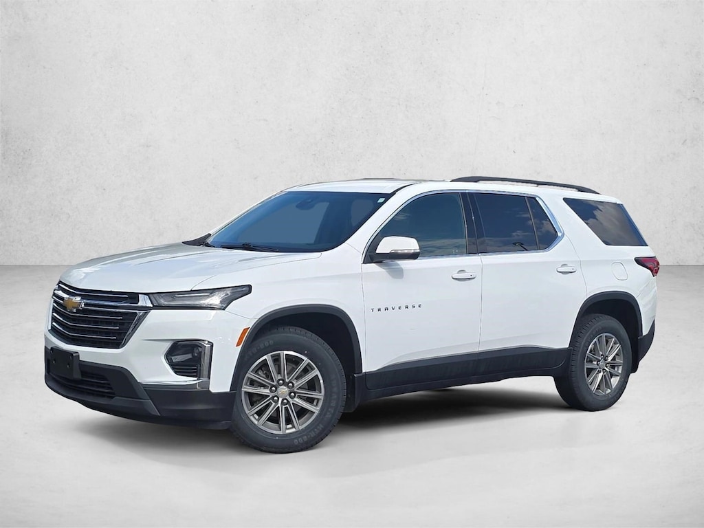 Used 2023 Chevrolet Traverse LT Cloth SUV