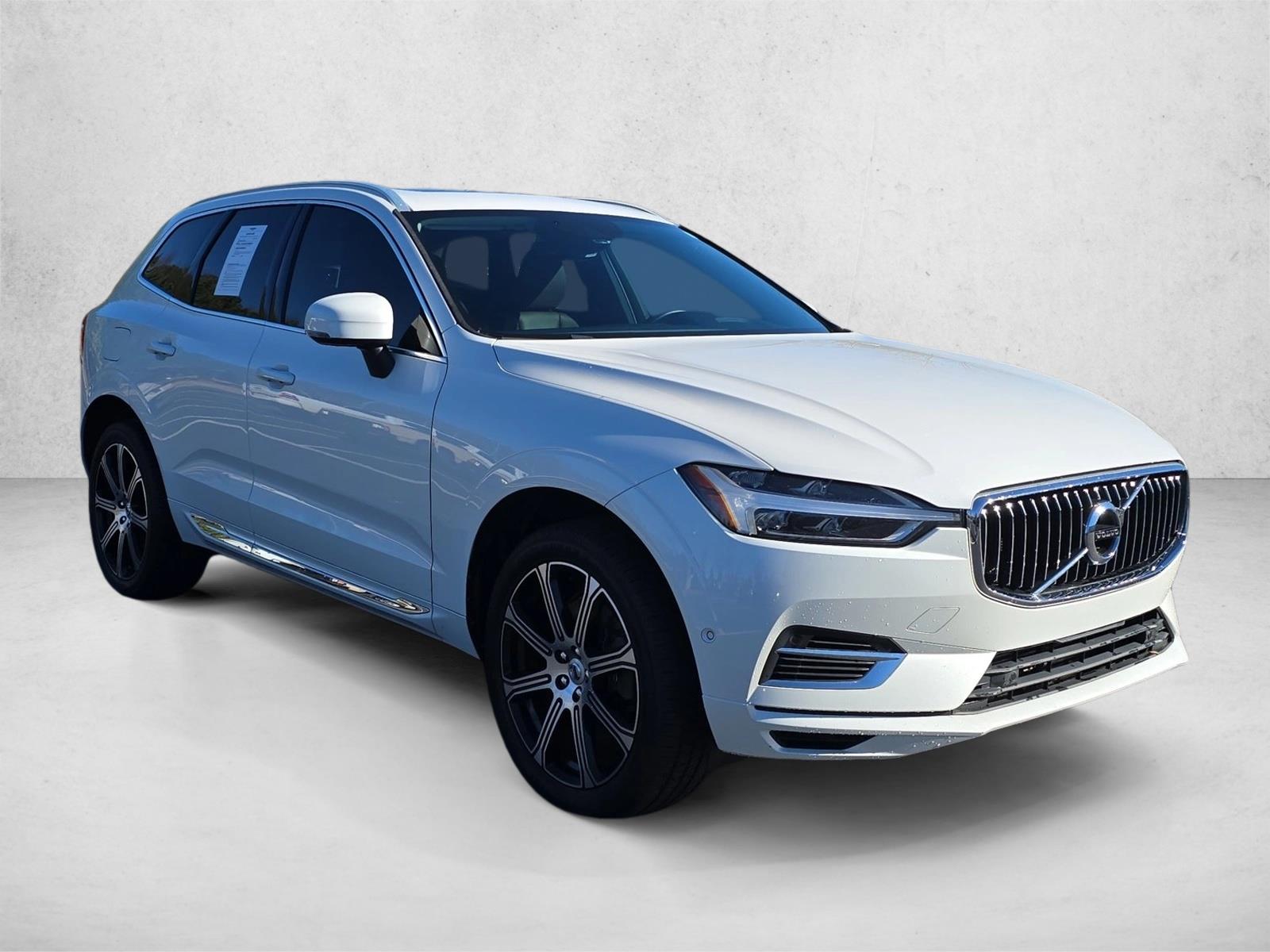 2019 Volvo XC60 Hybrid T8 Inscription photo 3