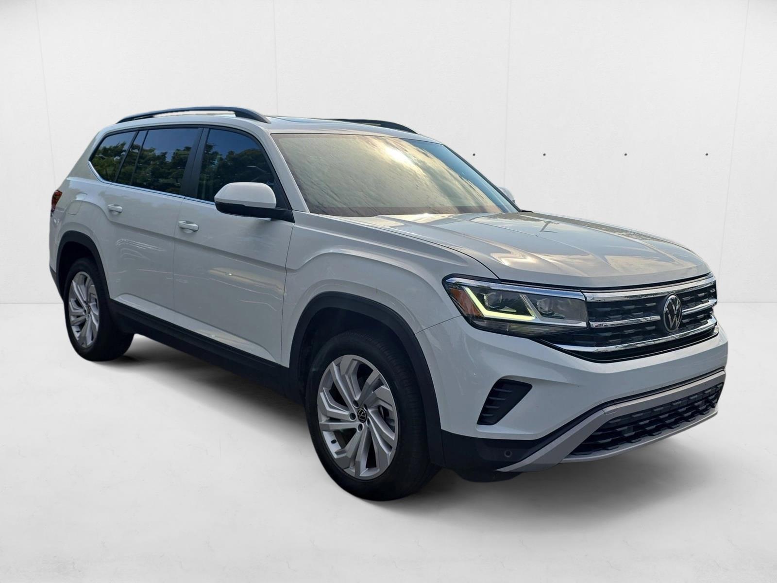 2023 Volkswagen Atlas V6 SE Technology photo 3