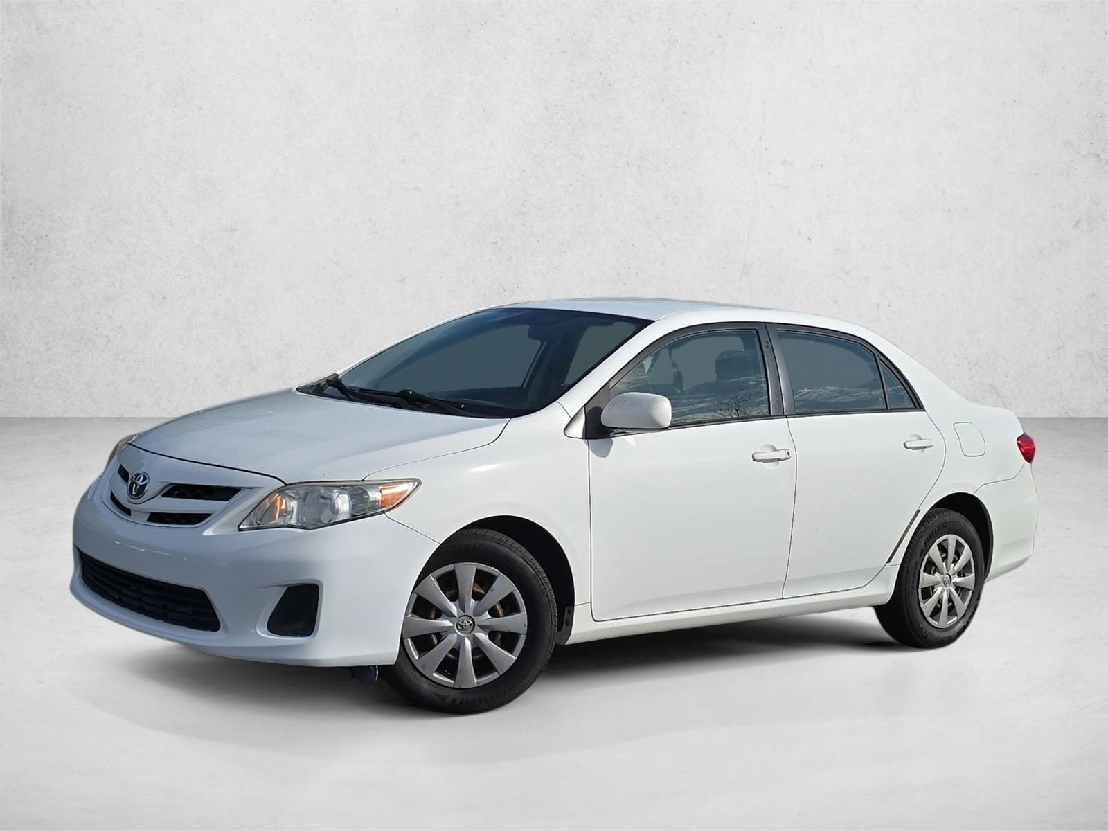 2011 Toyota Corolla LE's photo