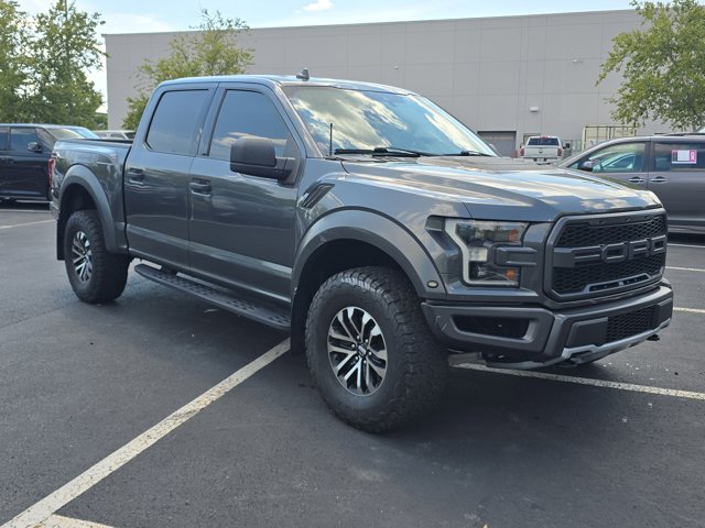 2019 Ford F-150 Raptor photo 3