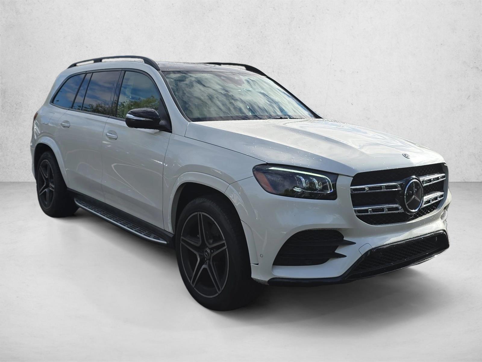 2023 Mercedes Benz GLS 450 4MATIC photo 2