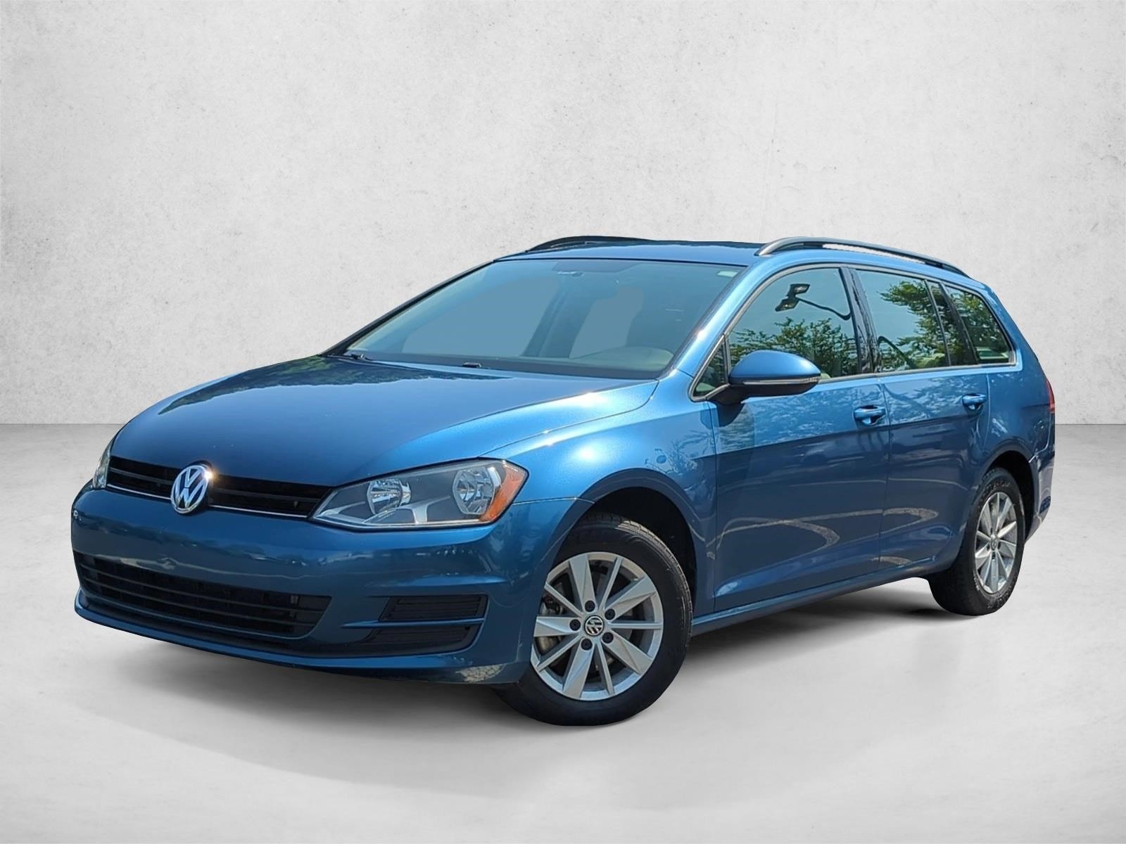 2016 Volkswagen Golf TSI S