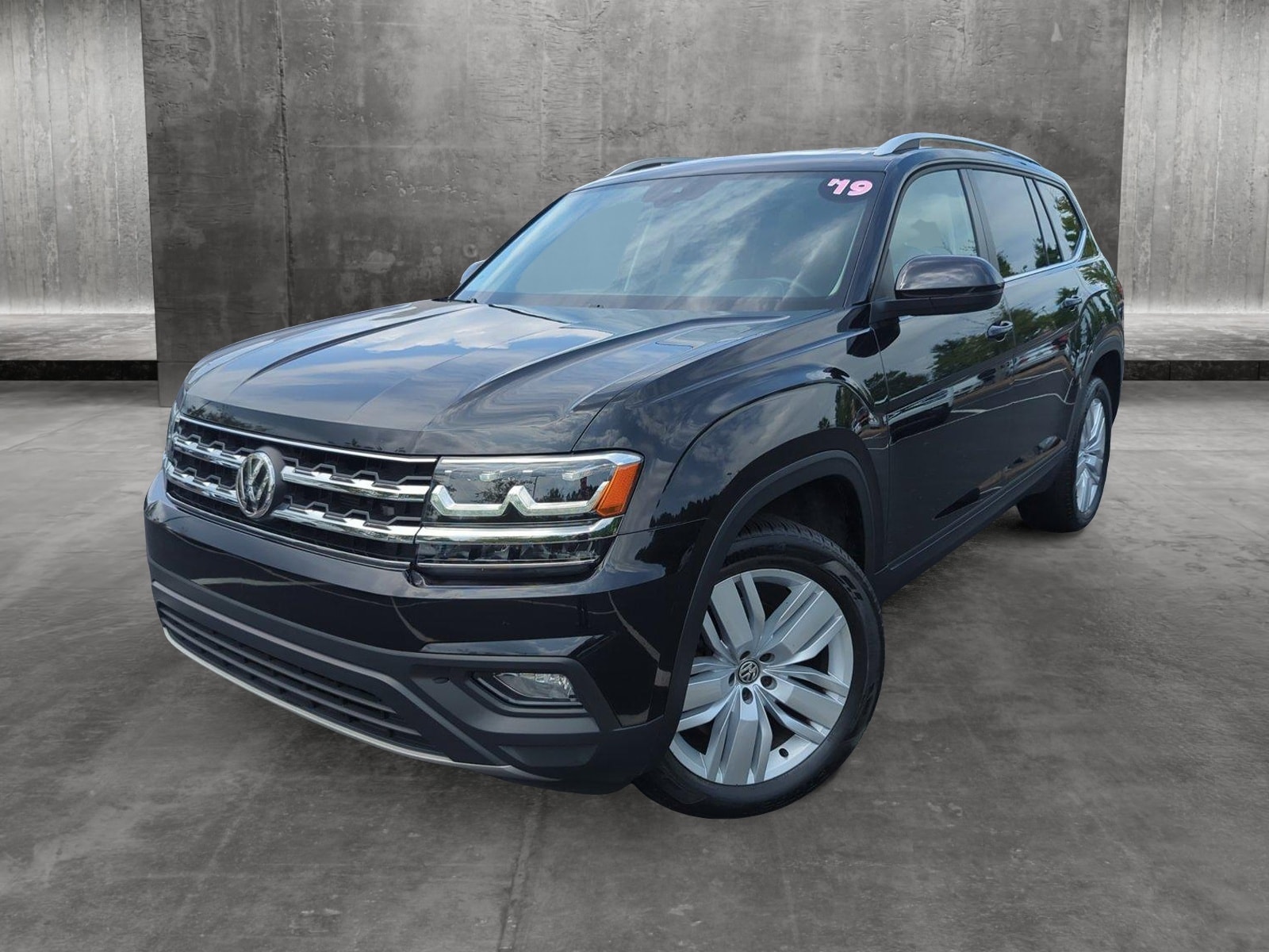 Used 2019 Volkswagen Atlas SE R-Line w/Tech with VIN 1V2WR2CAXKC603232 for sale in Buford, GA