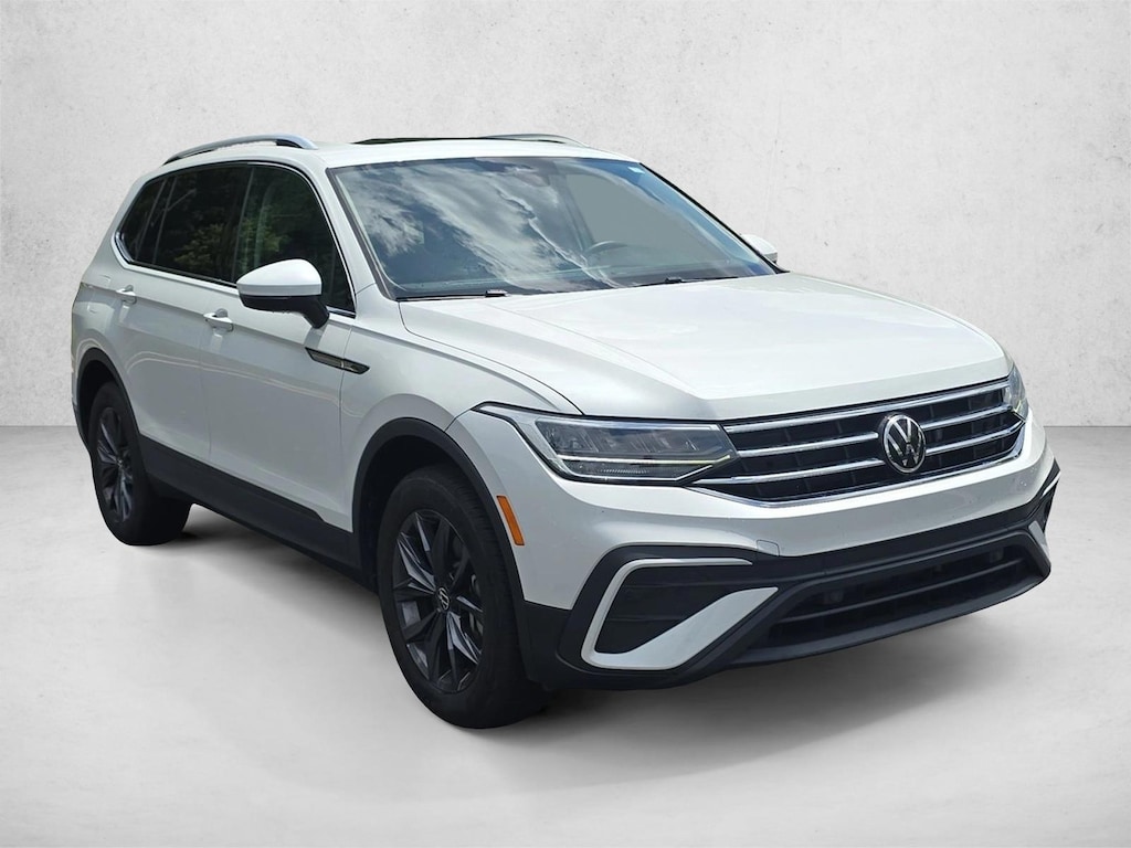 Used 2023 Volkswagen Tiguan SE SUV
