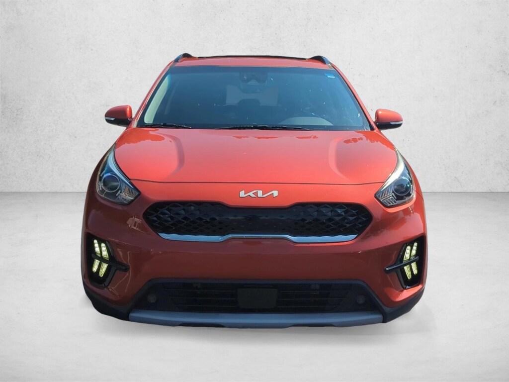 Used 2022 Kia Niro Touring SE SUV