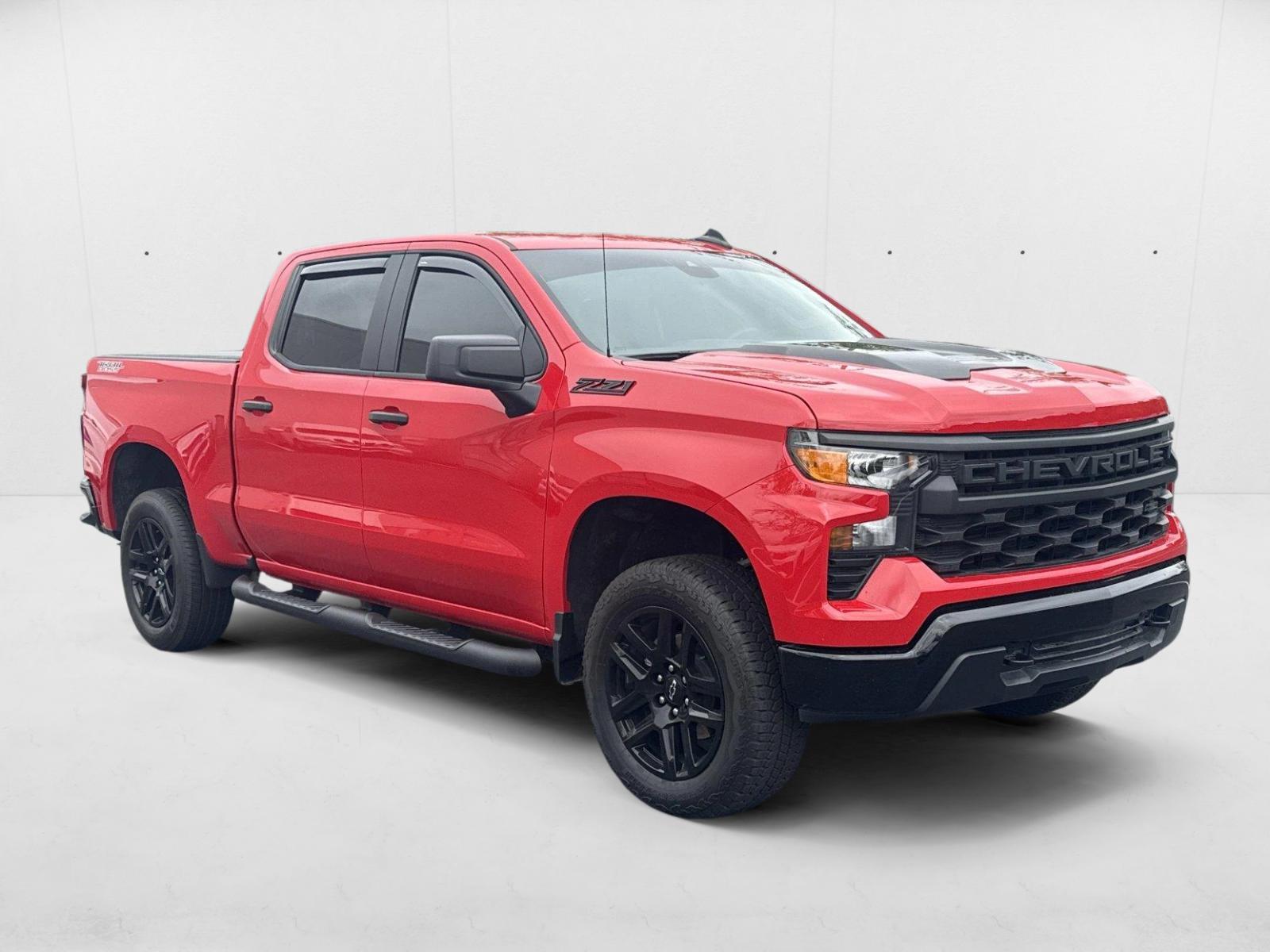 2024 Chevrolet Silverado 1500 Custom Trail Boss photo 3