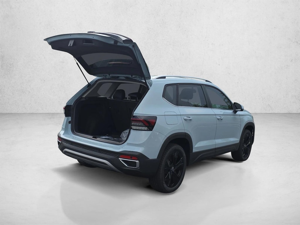 New 2026 Volkswagen Taos 1.5T SE SUV