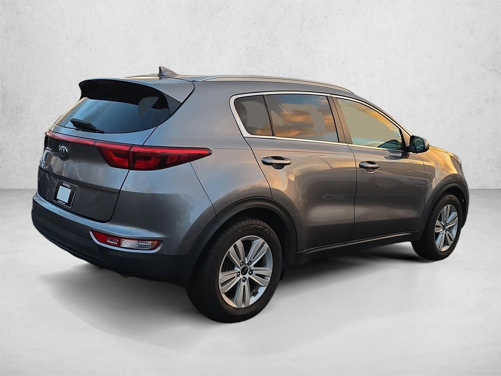 2017 Kia Sportage LX photo 4