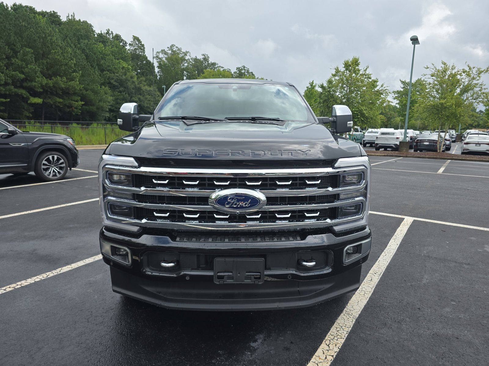 2024 Ford F-250 Platinum photo 2