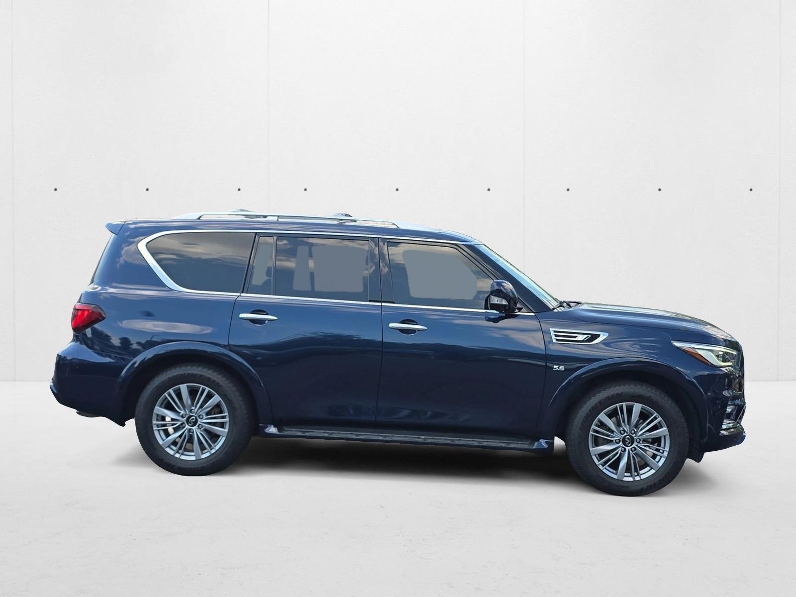 2020 Infiniti QX80 Luxe photo 4