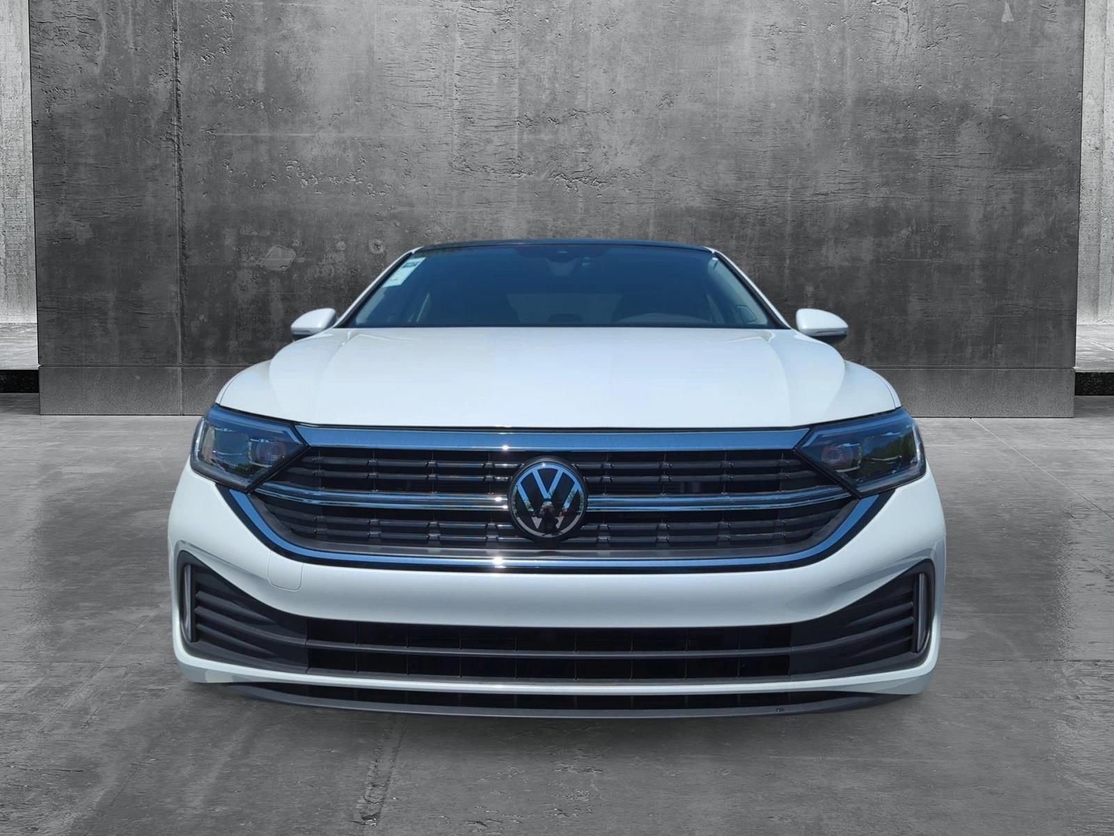 2024 Volkswagen Jetta SEL photo 2