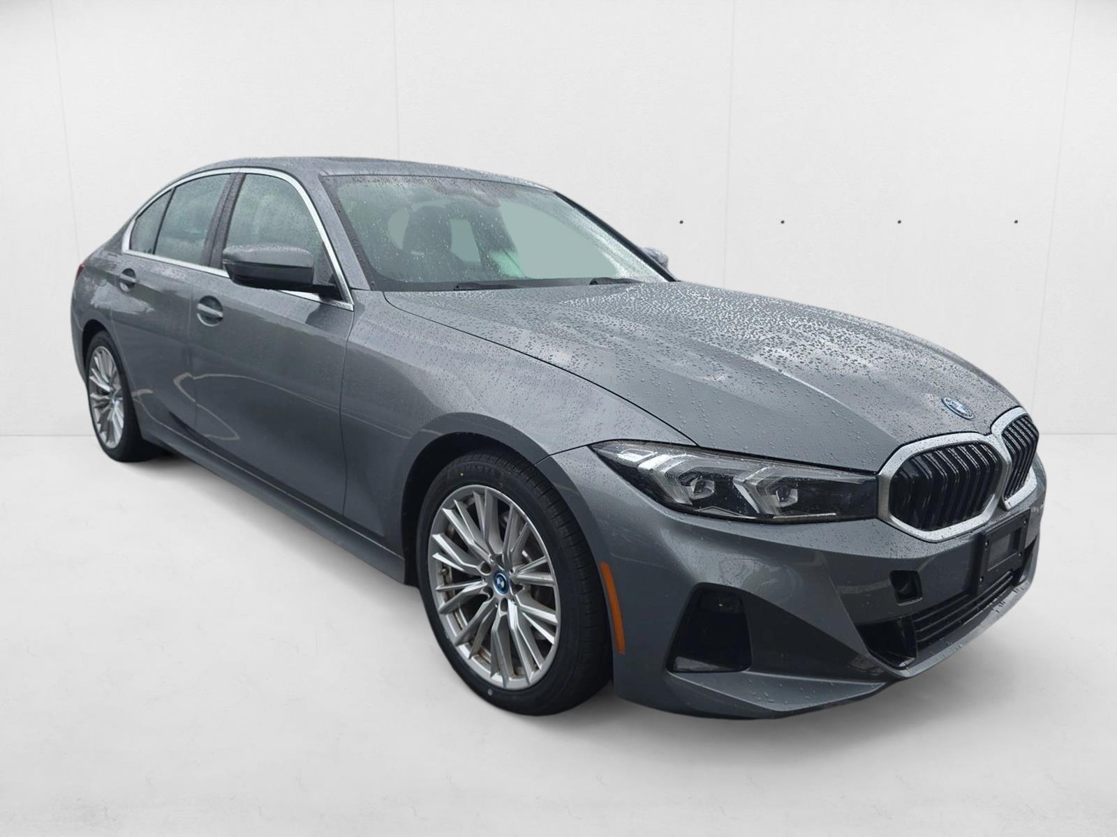 2024 Bmw 330e photo 3