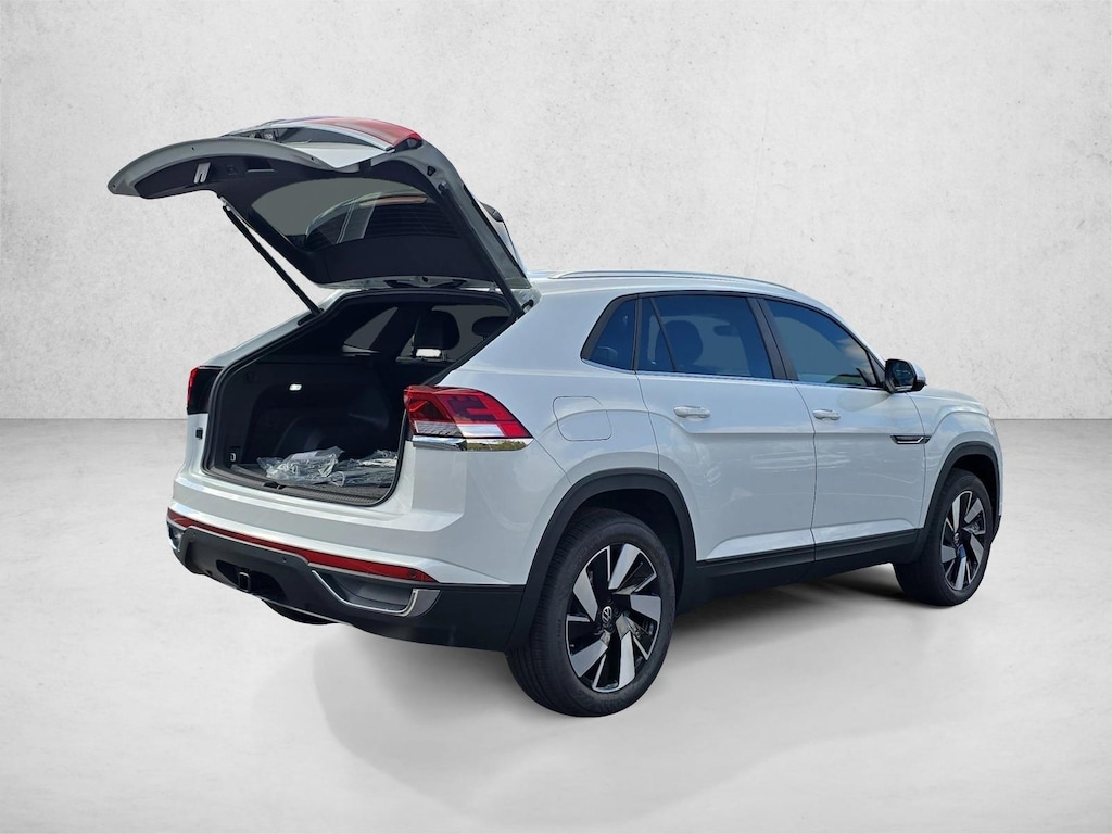New 2026 Volkswagen Atlas Cross Sport 2.0T SE w/Technology SUV