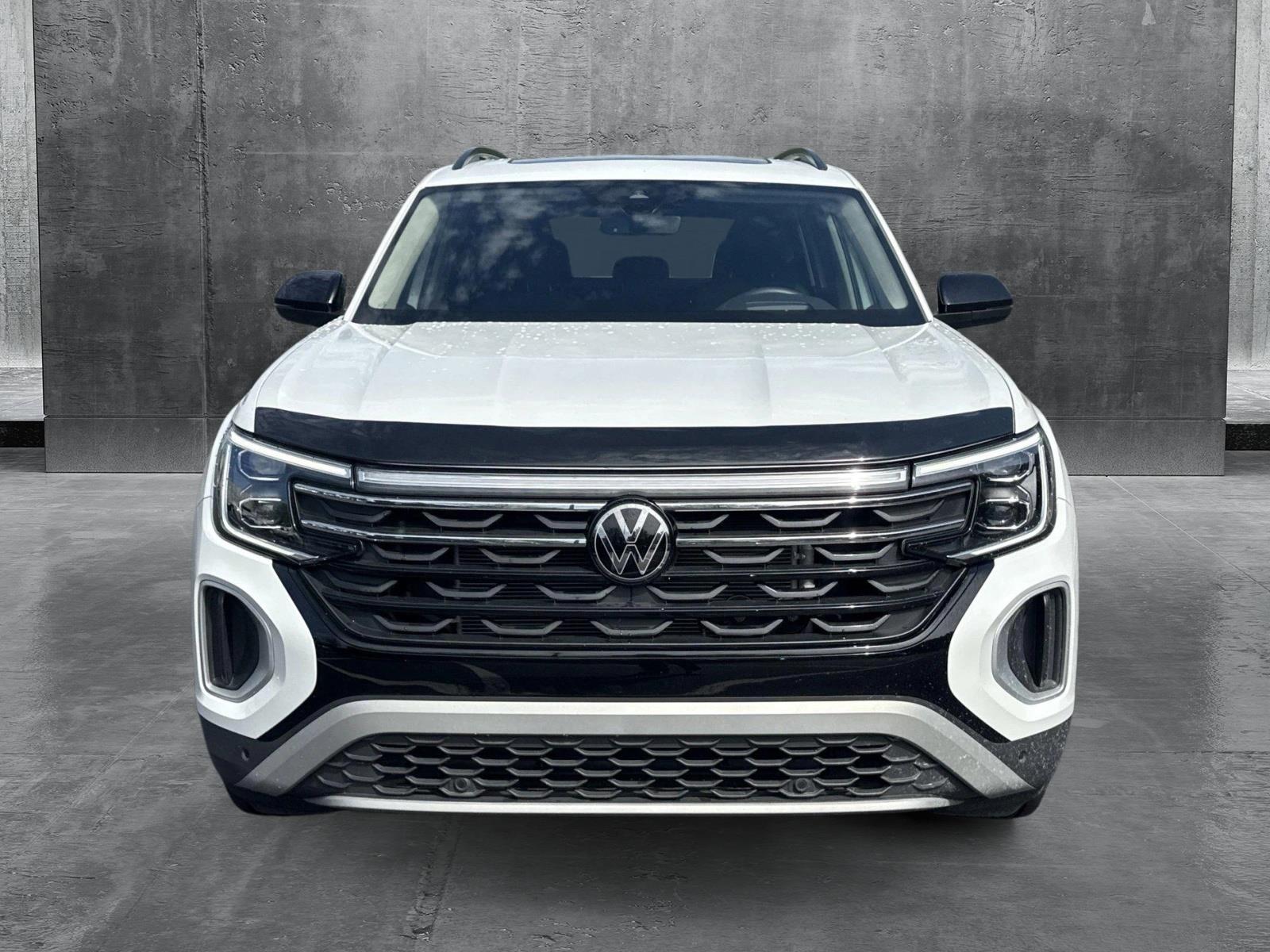Certified 2024 Volkswagen Atlas Atlas Peak Edition with VIN 1V2GR2CA5RC564287 for sale in Buford, GA